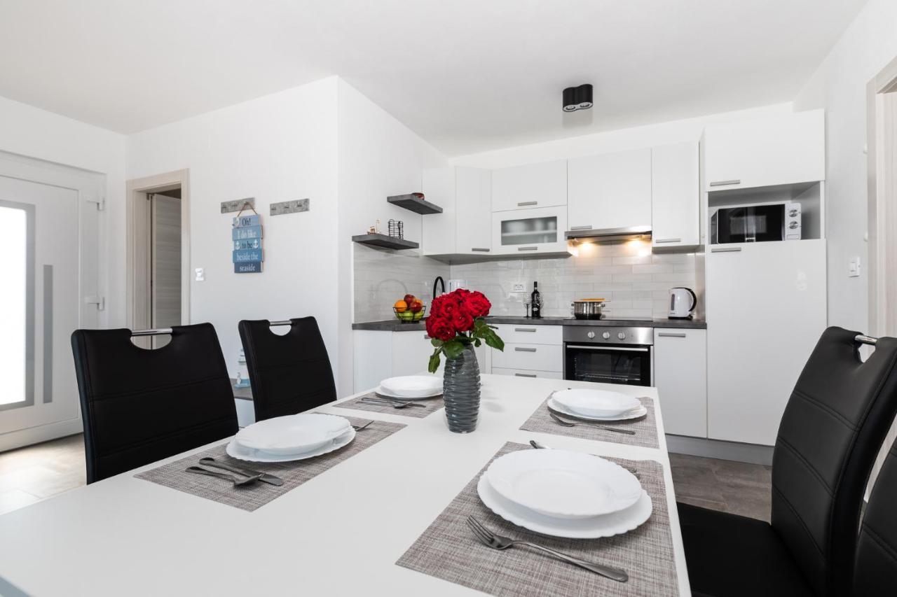 Apartman Bura Пунат Экстерьер фото